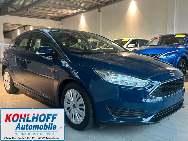 Ford Focus 1.0 EcoBoost Trend 100PS Radio Klima AHK