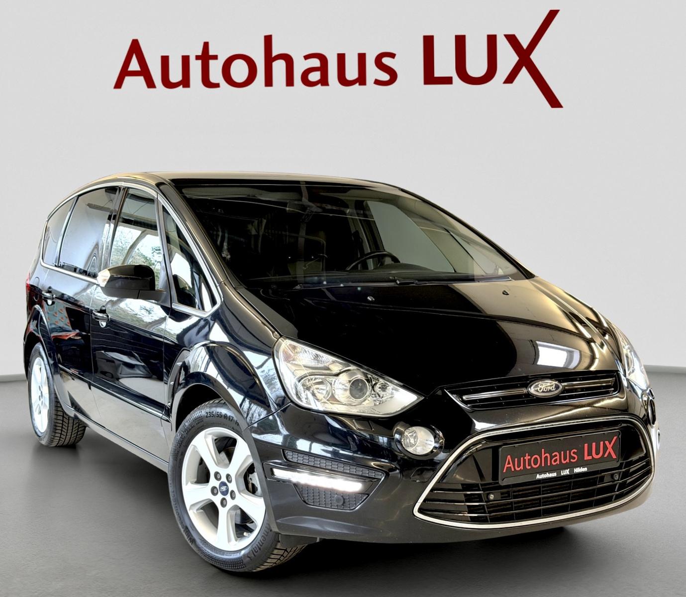 Ford S-MAX 2,2D*TITANIUM*200PS*PANO*7 SITZER*XENON*