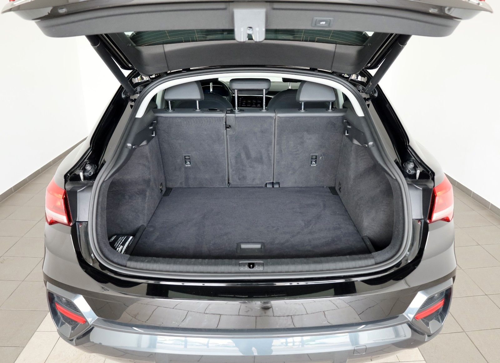 Fahrzeugabbildung Audi Q3 Sportback 35 TDI,Leder,Navi,LED,SH,Carplay
