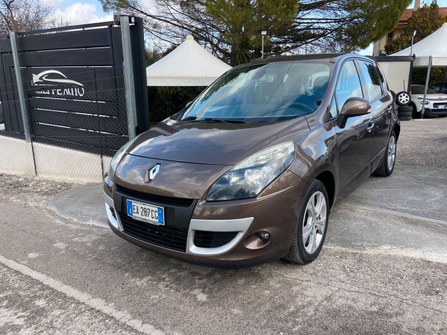 Renault Scenic Scénic X-Mod 1.5 dCi 110CV Luxe