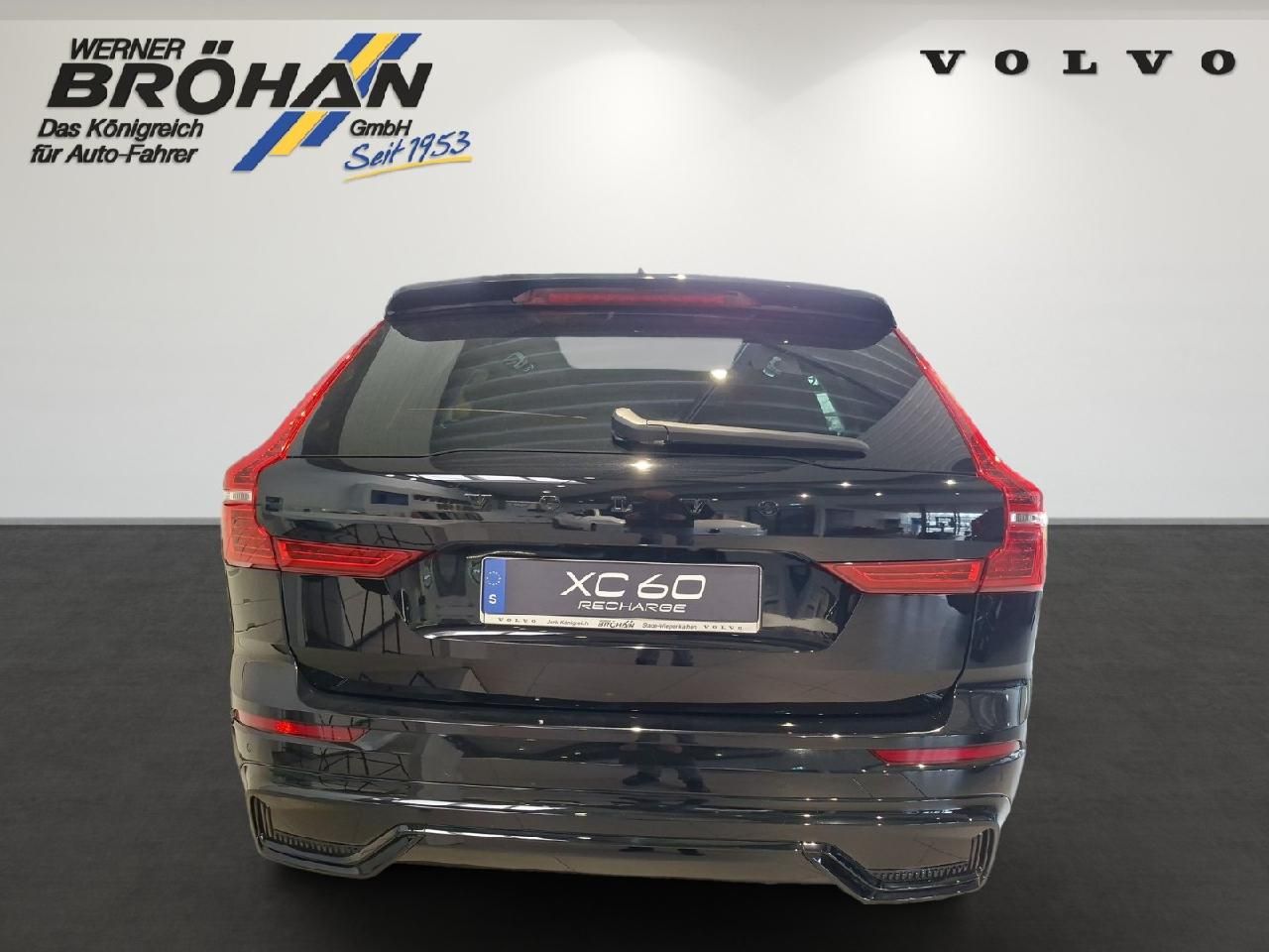 Fahrzeugabbildung Volvo XC60 T8 AWD Ultra Black Edition Recharge Plug-In