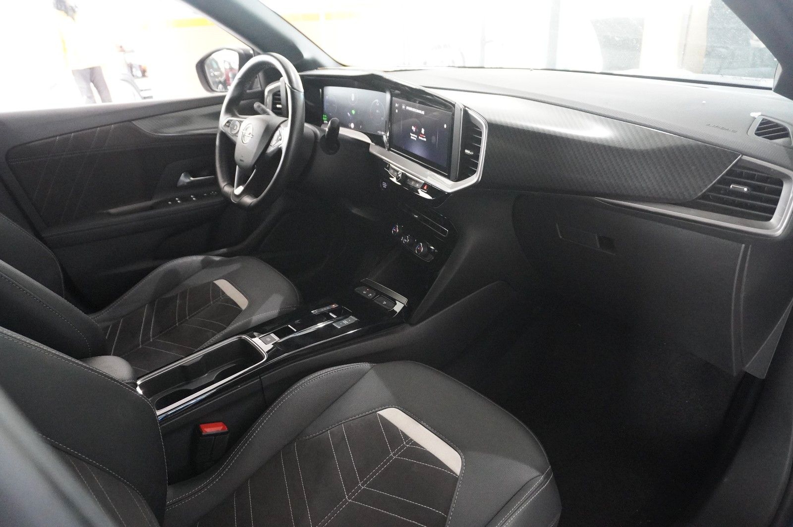 Fahrzeugabbildung Opel Mokka-e ULTIMATE 1-PHASIG NAVI/LED/KAMERA/DAB+