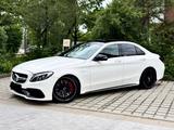 Mercedes-Benz C 63s AMG/Performance/DE-FZG/3Hand/Voll/Pano/HUD - Mercedes-Benz C 63 AMG: Weiß