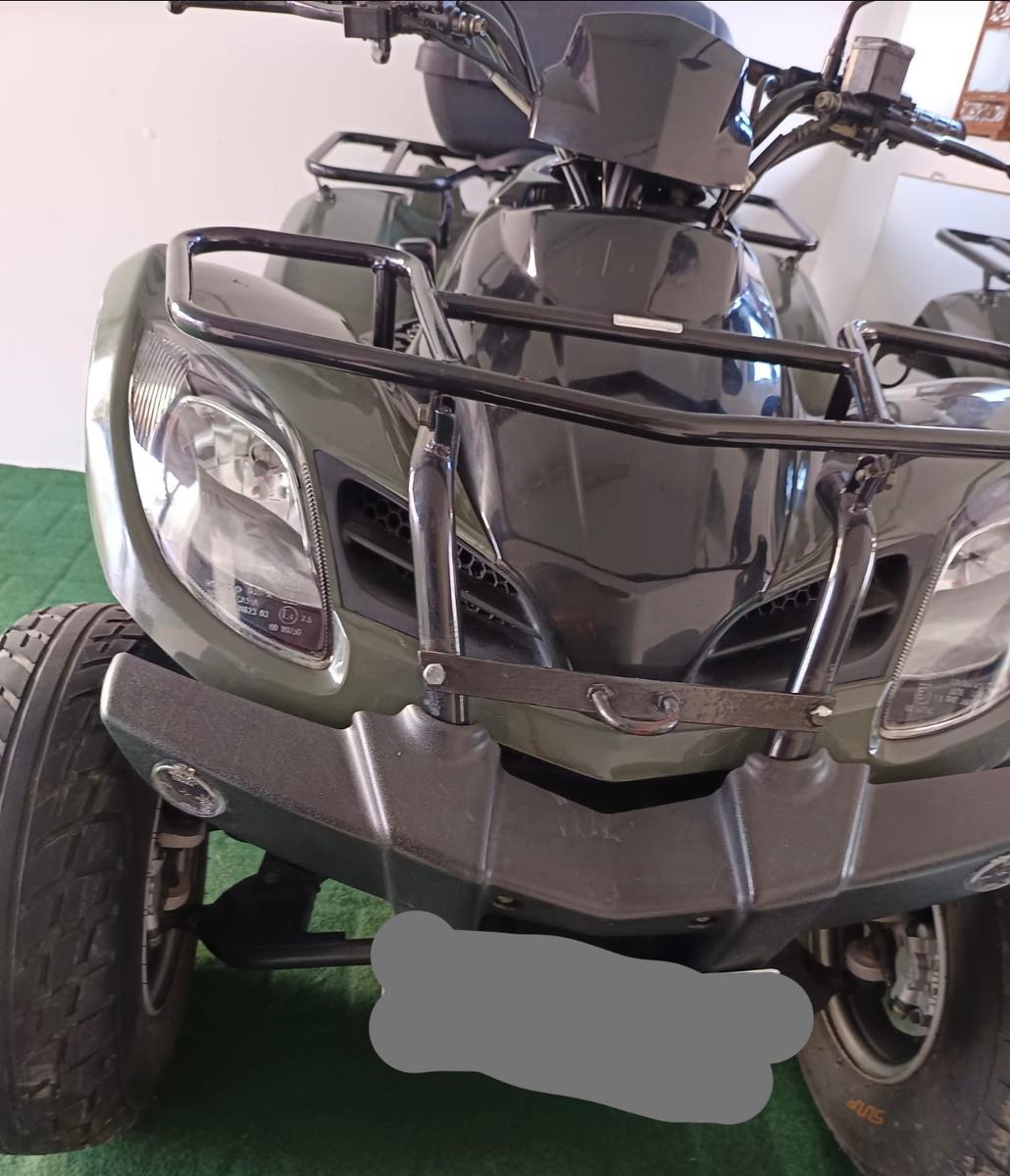 Kymco  2009 — interior