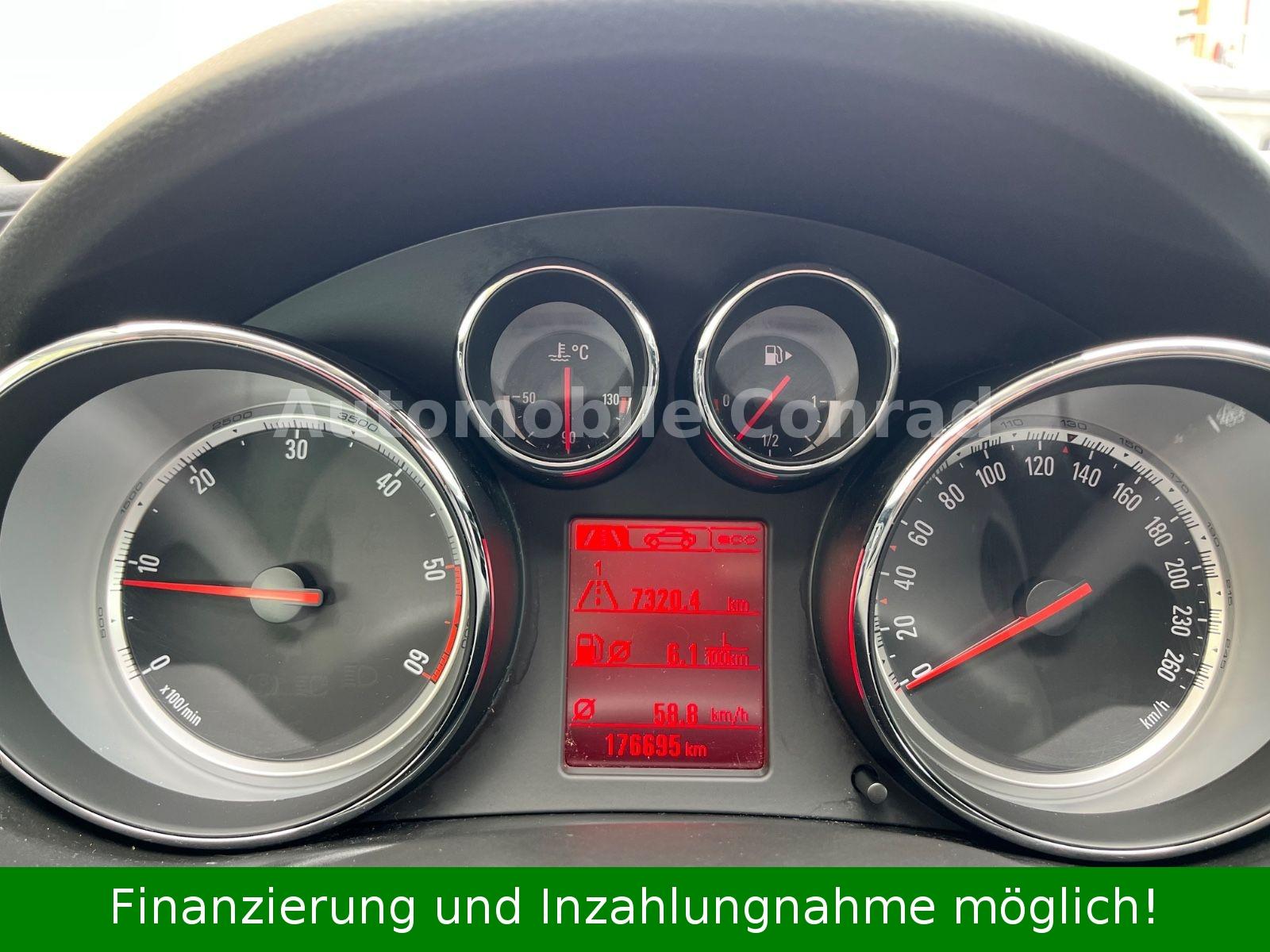 Opel Insignia 2013 — photo 24