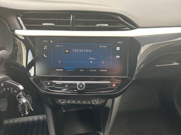 Fotografie 12 des Opel Corsa F GS Komfort-Paket Alllwetterreifen