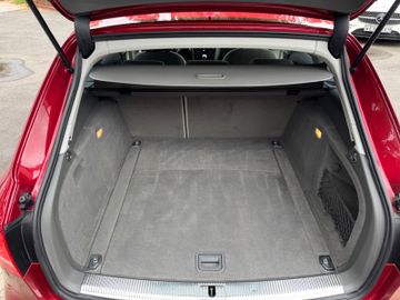Audi A4 - 12