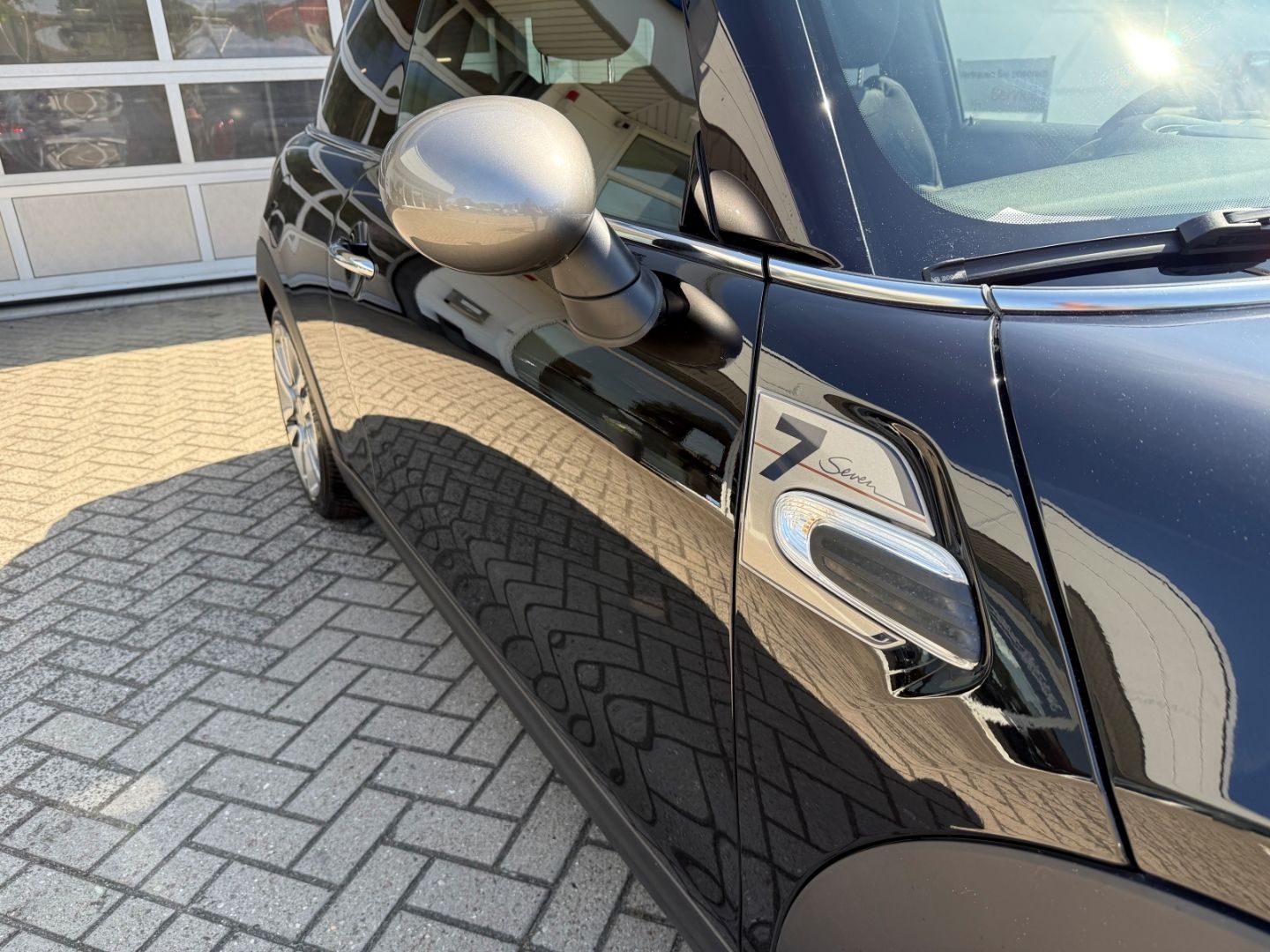 Fahrzeugabbildung MINI Cooper Mini  Seven Chili 1.5 One