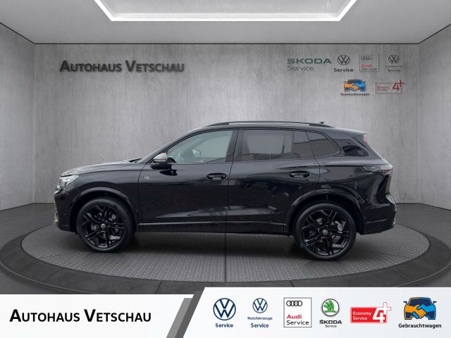 Tiguan R-Line 2.0 TDI 4M HuD/AHK/STHZ/PANO/LM20