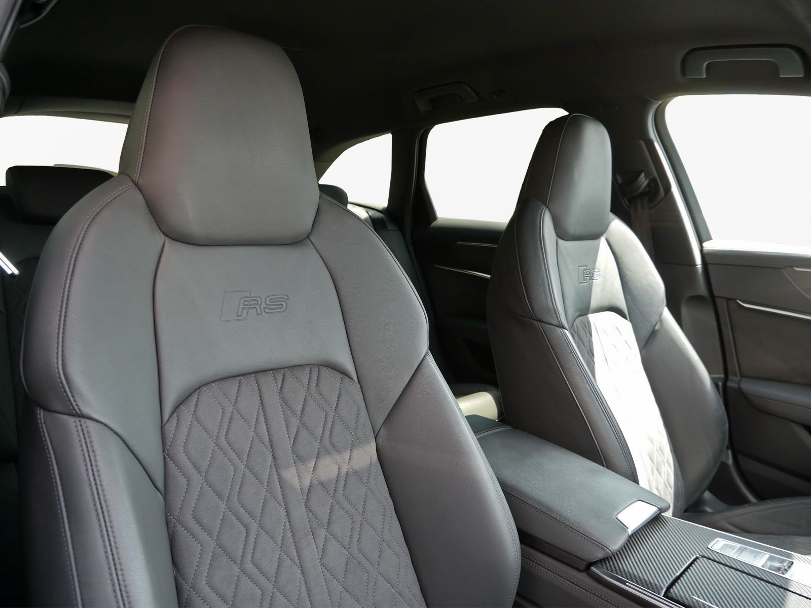 Audi RS6 - Bild 10