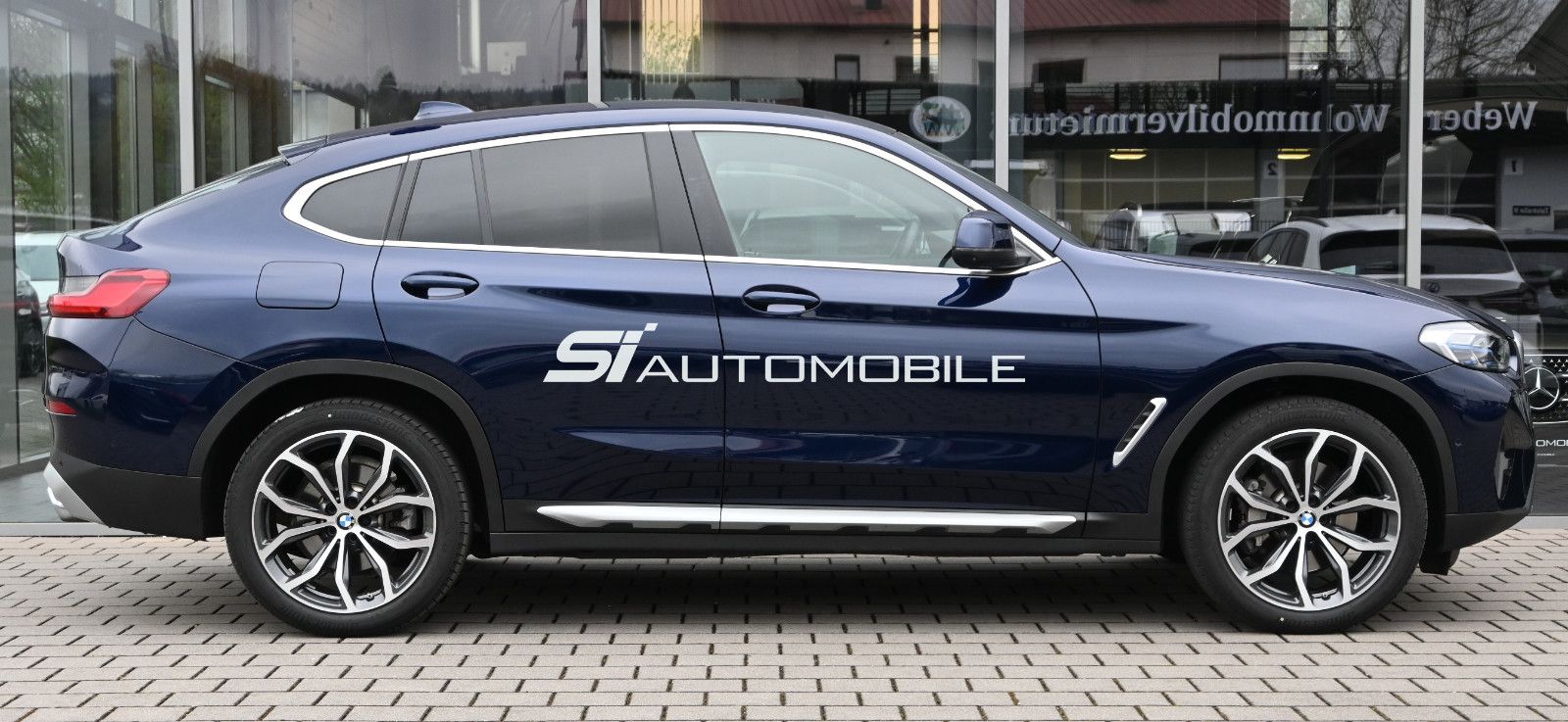 Fahrzeugabbildung BMW X4 xDr30d °UVP 92.400€°ACC°AHK°STHZG°INDIVIDUAL°