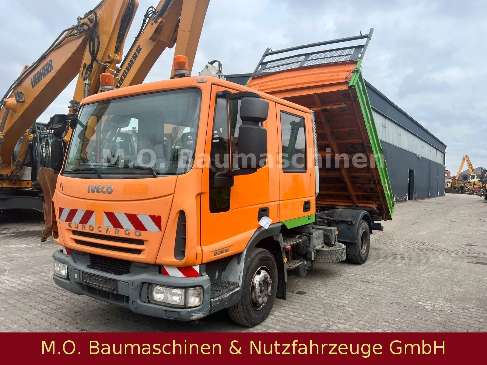 Fahrzeugabbildung Iveco Eurocargo 80E18 Doka 3.Seitenkipper