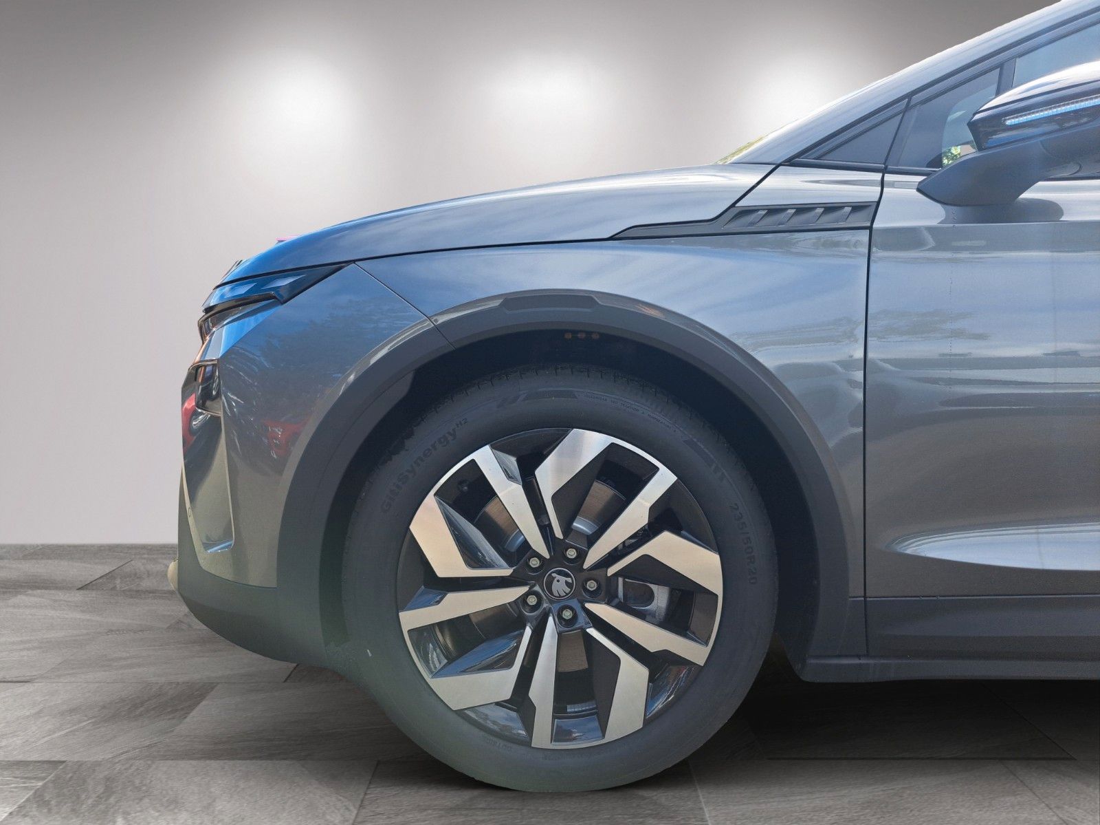 Elroq 85 Sportline 82 kWh Batterie AHK
