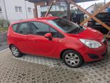 Opel Meriva 1.4 Selection 74kW Selection - Opel Meriva Selection mit Benzin-Antrieb