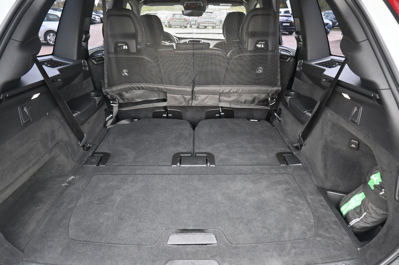 Fahrzeugabbildung Volvo XC90 D5 R-Design*VOLL*PANO*LUFT*255PS*MIETKAUF