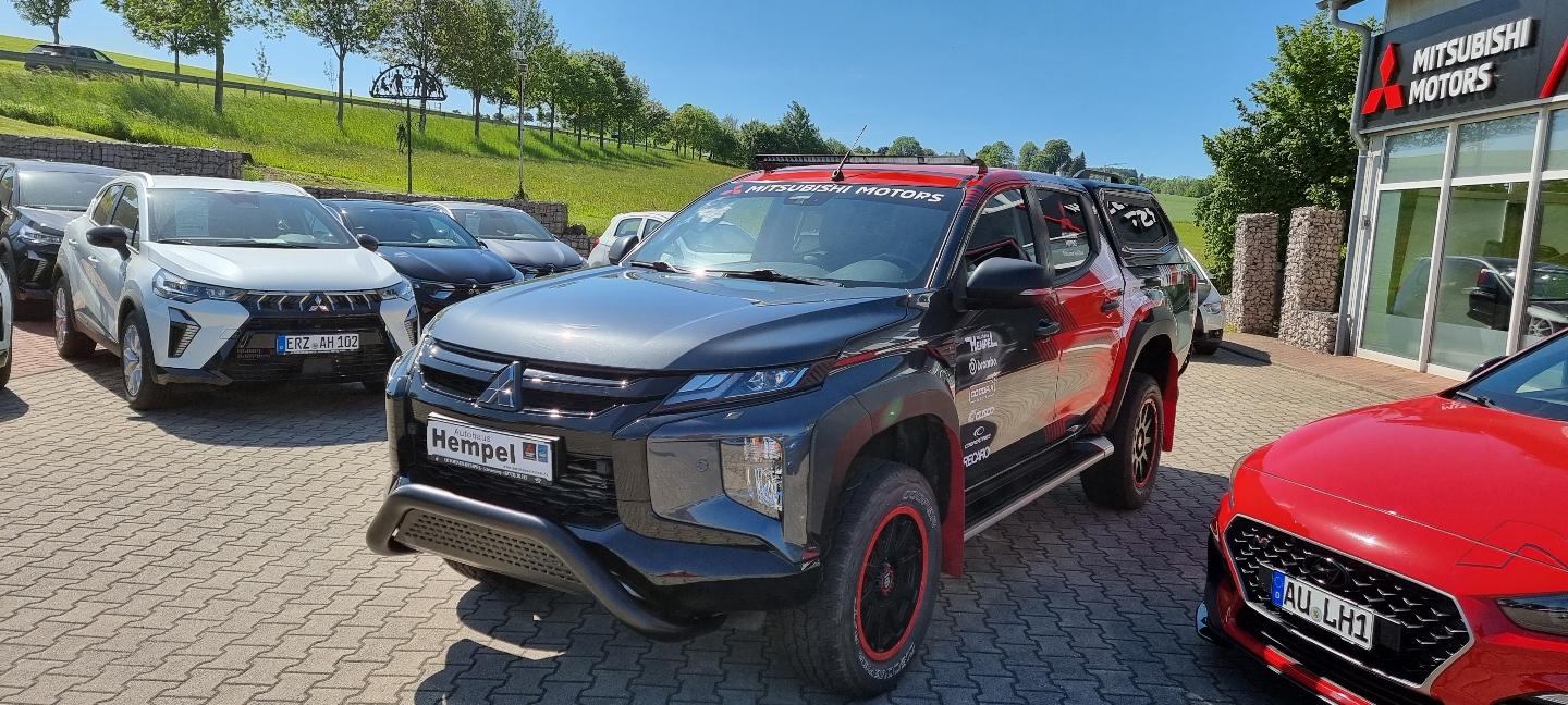 Mitsubishi L200 DK TOP BIG FOOT 2.2 DI-D 4WD Automatik