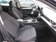 SEAT Leon 1.5 TSI FR Fahrass LED Navi Rfk Sitzhzg ACC SEAT Leon 1.5 TSI FR Fahrass LED Navi Rfk Sitzhzg ACC