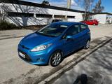 Ford Fiesta 1,6 Sport + NEU TÜV + Tesla-Bildschirm - Ford Fiesta aus 2010: Sport