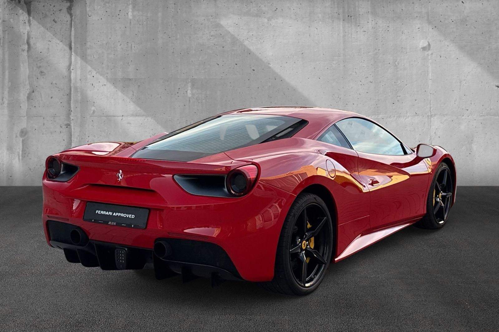 Fahrzeugabbildung Ferrari 488 GTB*Dt.Auto*LED Lenkrad*Kamera*Embleme