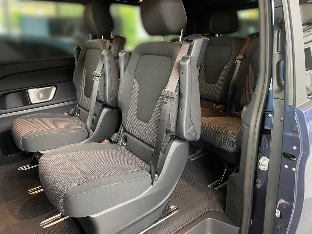 Fahrzeugabbildung Mercedes-Benz V 250 d Style lang AMG, STHZ, Sound, LED, Navi