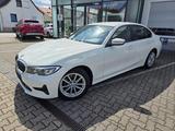 BMW 318 Baureihe 3 Lim. 318 i Advantage - gebrauchte BMW 318 aus dem Jahr 2020