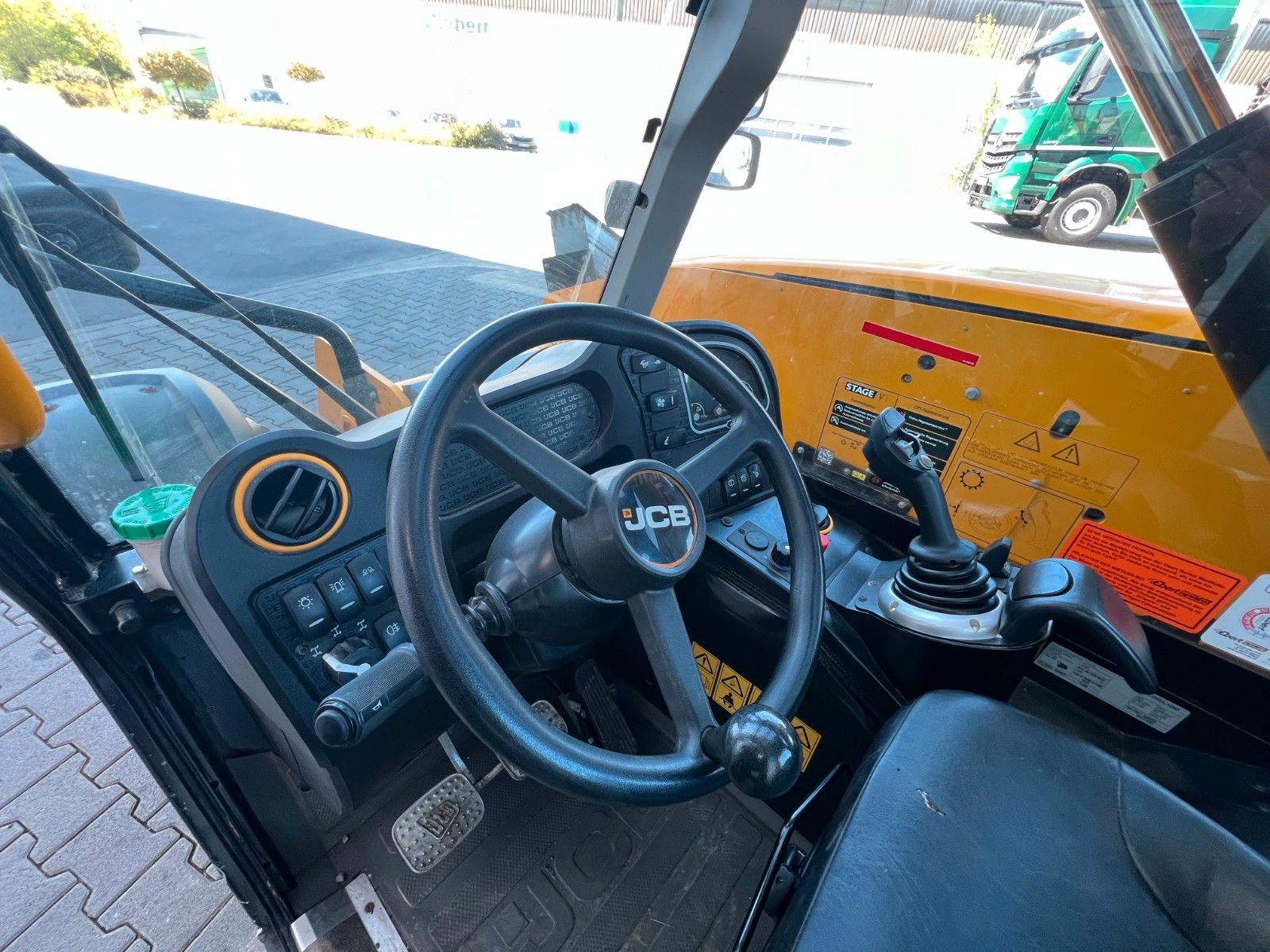Fahrzeugabbildung JCB 525-60 Teleskop / nur 716h! / 2022 / Gabel