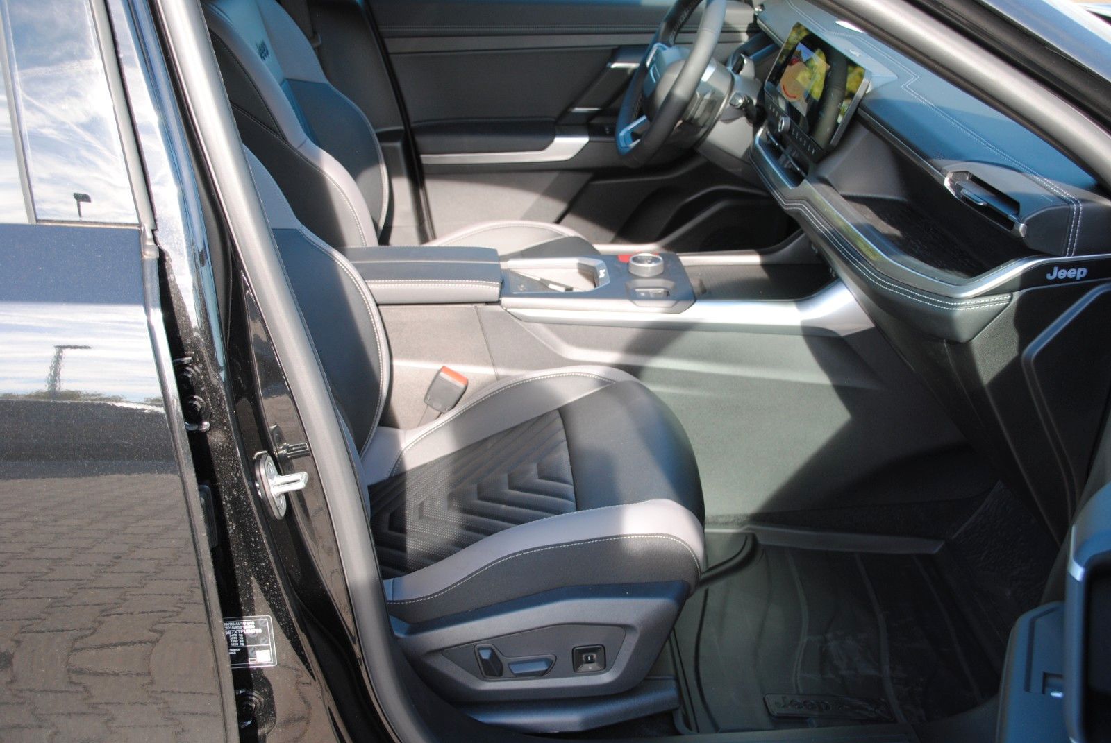 Jeep Compass - Bild 12