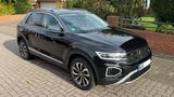 Volkswagen T-Roc 1.5 TSI DSG Style GarV SH AHK PD el.HK KE