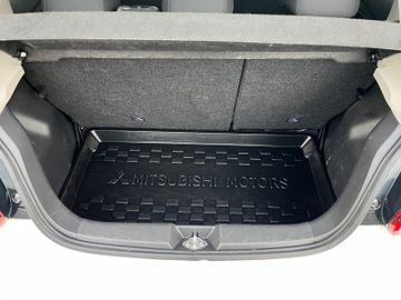 Mitsubishi Space Star 1.2 MIVEC Select 1 Hand privat