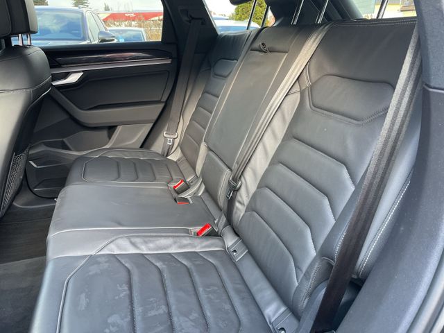 Touareg R-Line TDi DSG Navi Standh Ergo AZV