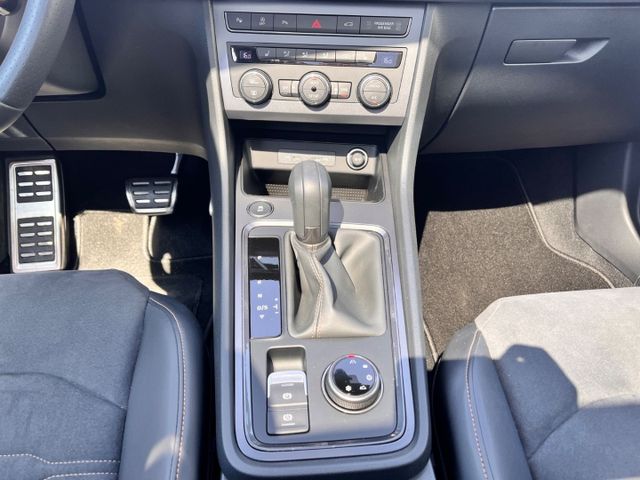 Ateca 2.0TSI DSG 4Drive *AHK+BEATS+PANO+ACC+NAVI