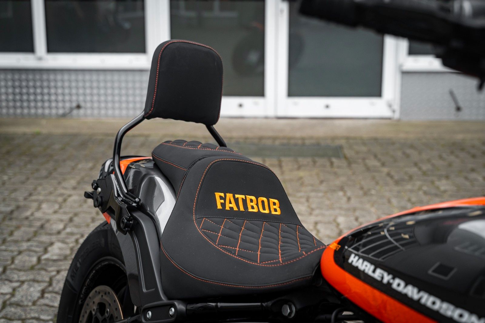 Fahrzeugabbildung Harley-Davidson FXFBS FAT BOB 114 CUI SOFTAIL - SE-NOCKENWELLE