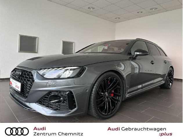 Audi RS 4 Avant qu. tiptr. MATRIX+AHZV+PANO+HEAD+B&O