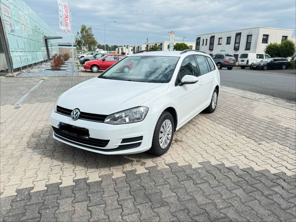 Image of Volkswagen Golf