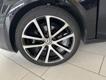 Fotografie des VW Golf Cabrio 1.4 TSI BlueMotion Technology