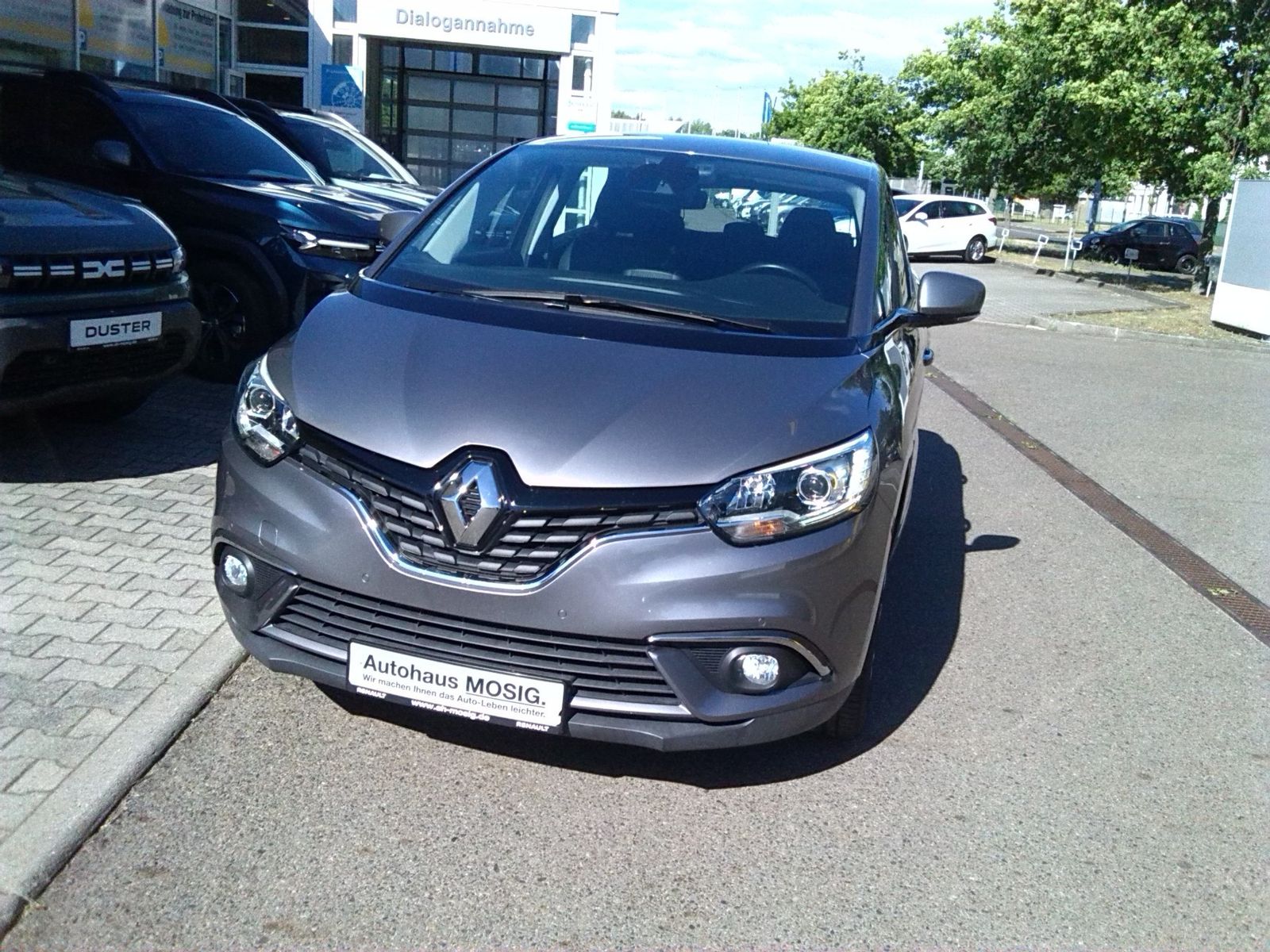 RENAULT Scenic