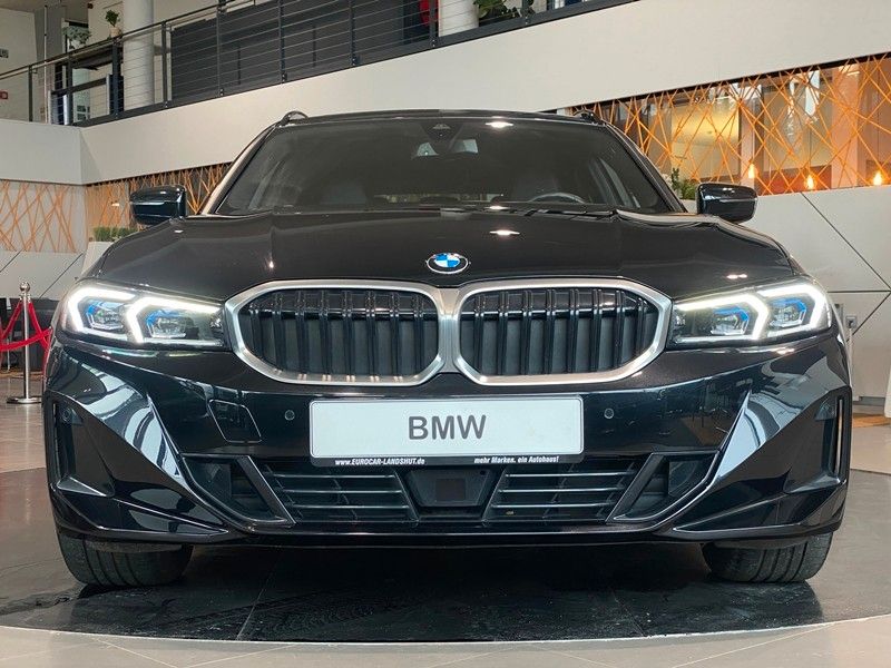 BMW 318d Touring Curved Pano SportS Kam H&K HUD ACC foto 5
