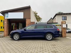 Passat Variant Autom. Navi Sitzh.  AHK