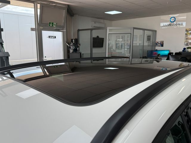 Seat Leon SportstourerPanoR.KameraAHKLEDBeatsAu.