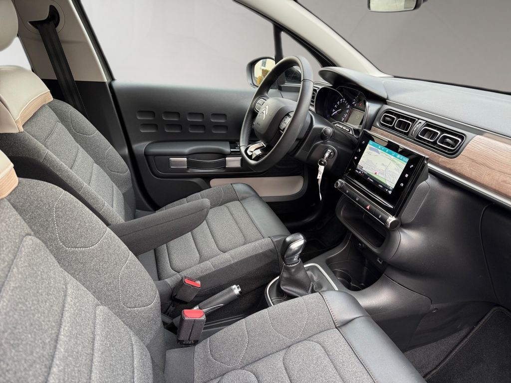 Fahrzeugabbildung Citroën C3 Pure Tech 83 S&S C-SERIES