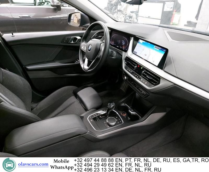 BMW 118 i Aut. Pano LC-Pro LED 1/2 Sport-Seats Came imagem 3