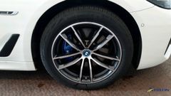 Fahrzeugabbildung BMW 530e xDrive Touring M Sport Navi LED SiHz PDC AH