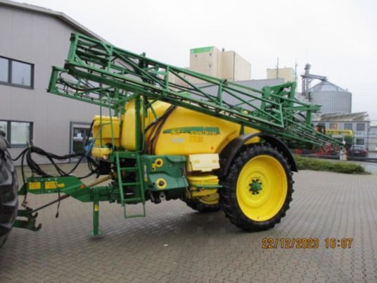 John Deere 740