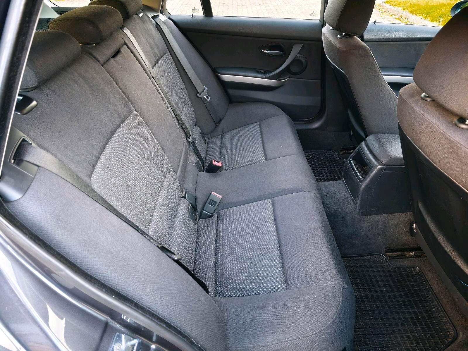 BMW 320 2006 — photo 9