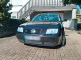 Volkswagen Bora 2.3 Highline Variant Highline - Volkswagen Bora mit Benzin-Antrieb: Kombi, 2.3