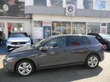 Volkswagen Golf VIII Lim. Life 1,5 TSI 6 GANG KAMERA - Volkswagen Golf: 6.5