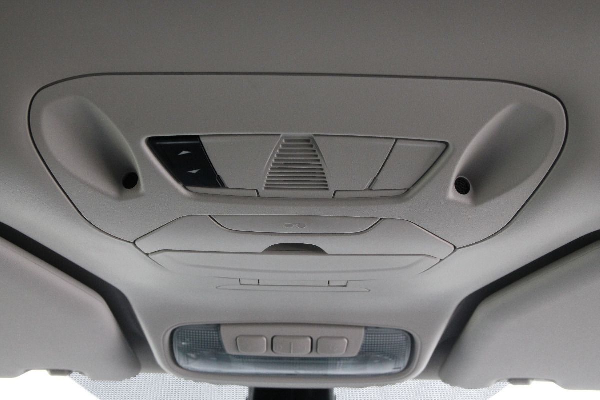 Fahrzeugabbildung Ford Tourneo Connect (CHC) Titanium