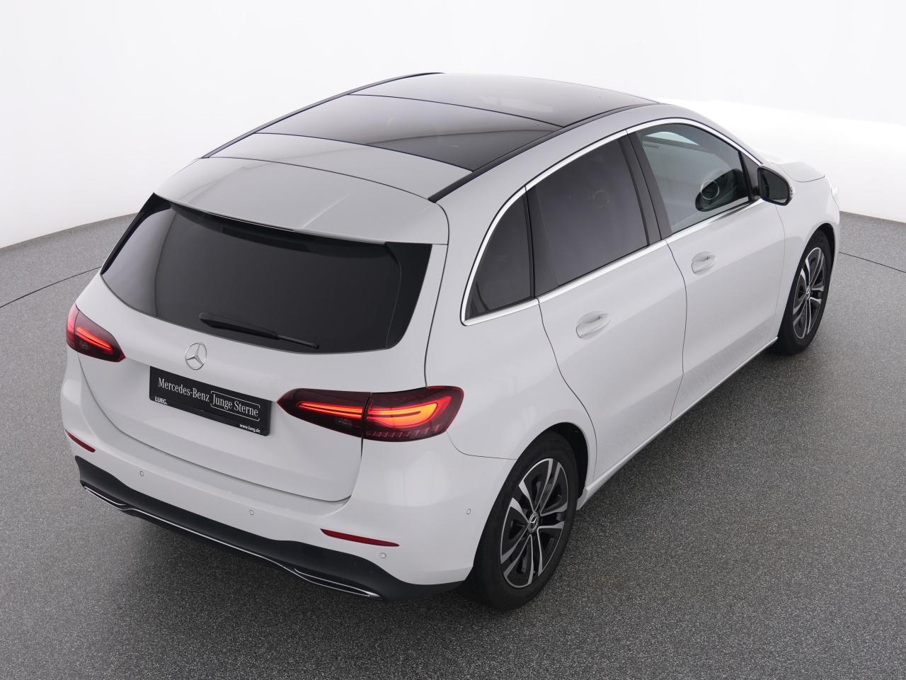 Mercedes-Benz B 180 Progressive+NavPrem+MBeam+Pano+EHeck+RFK