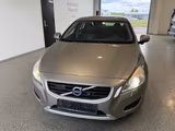 Volvo S60 Lim. Summum 1,6 T3 Xenon Leder ACC 1 Hand - gebrauchte Volvo S60 aus dem Jahr 2011