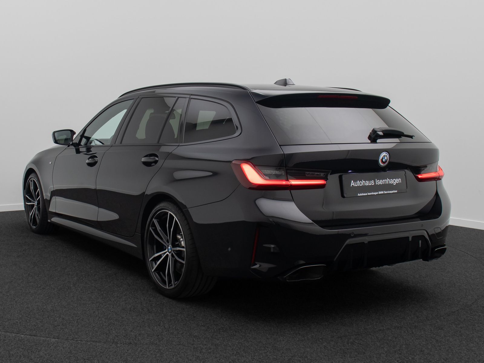 Fahrzeugabbildung BMW M340d xD H/K Kamera DAB HUD Panorama AHK 19Zoll
